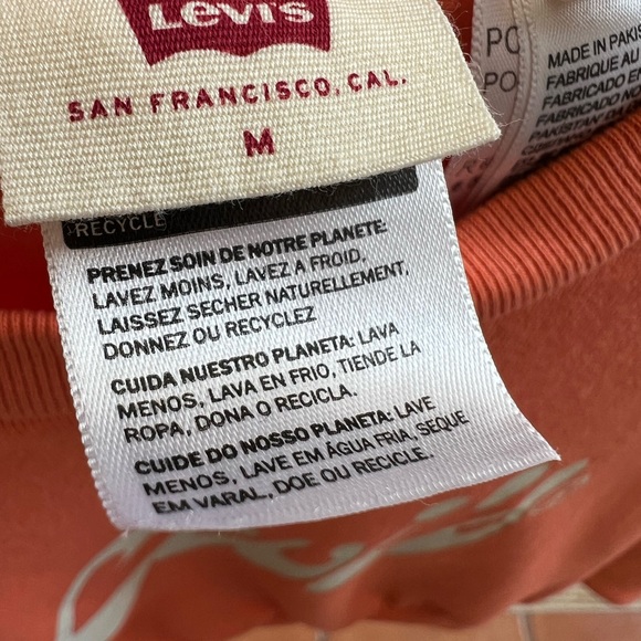 Levi’s Cropped Logo Sweatshirt Pullover Orange Medium Streetwear - Picture 3 of 6